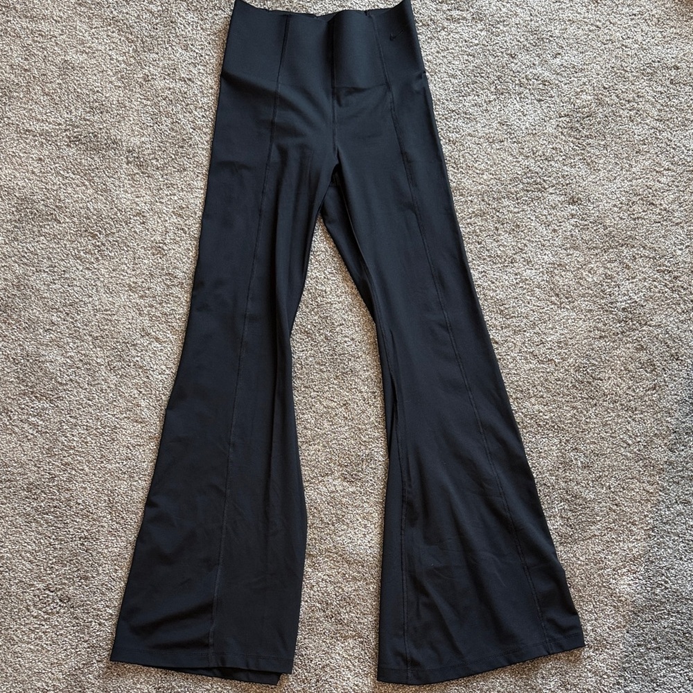 Nike Black Wide-Leg Women's Pants